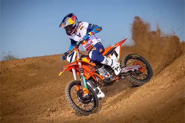 KTM 450 SX-F 2025