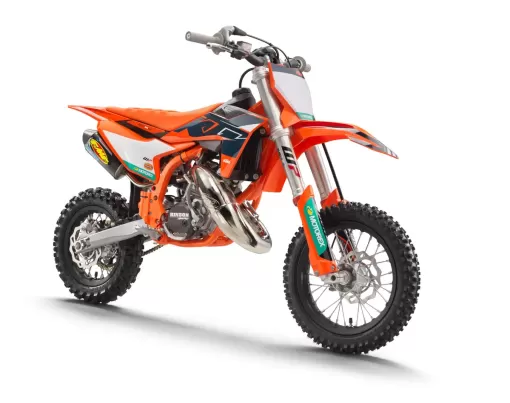 my24-ktm-50-sx-factory-edition-studio.jpg
