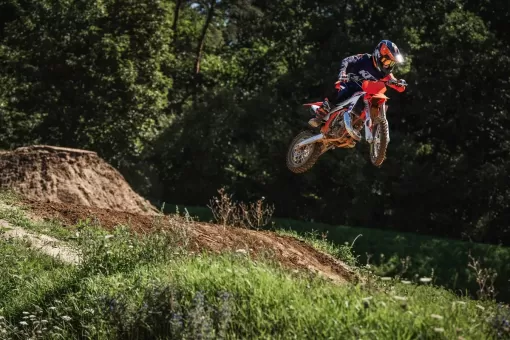 my24-ktm-65-sx-action.jpg